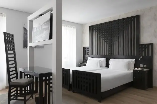 Premium Tek Büyük Yataklı Oda, Şehir Manzaralı