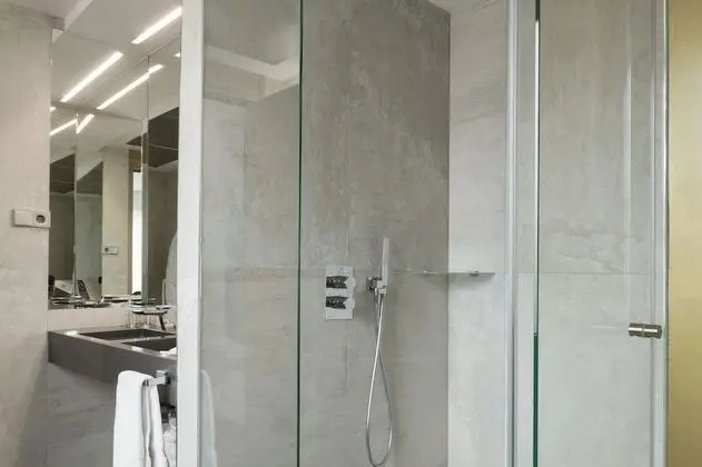 Premium Tek Büyük Yataklı Oda, Şehir Manzaralı