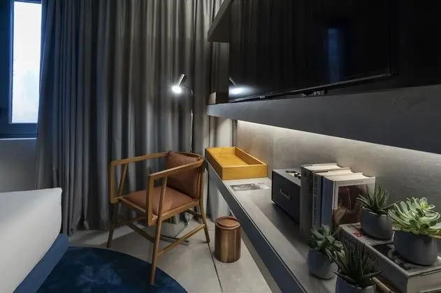 Tek Büyük Yataklı Oda (Custom)