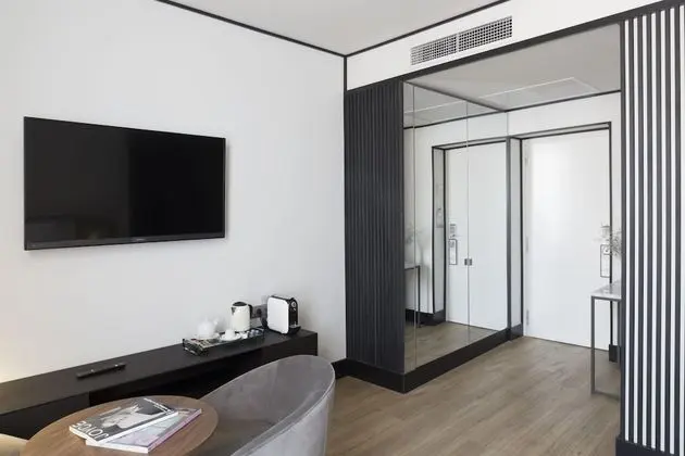 Superior Tek Büyük Yataklı Oda, Şehir Manzaralı