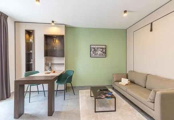Family Stüdyo (ICON H 305 Suite Micro-Living)