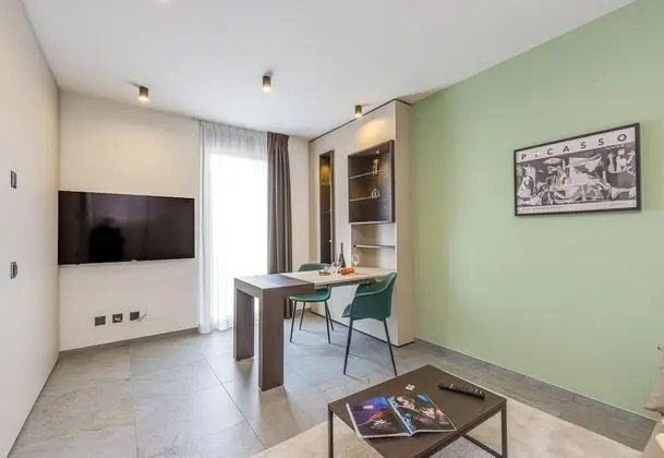 Family Stüdyo (ICON H 305 Suite Micro-Living)