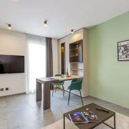 Family Stüdyo (ICON H 305 Suite Micro-Living)