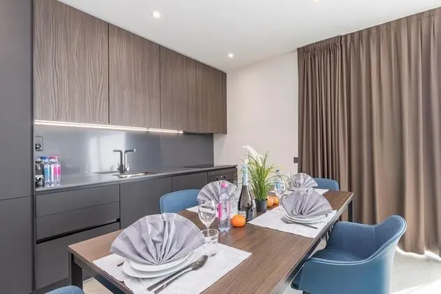 Family Apart Daire, 1 Çift Kişilik Yatak ve Çekyat, 2 Banyolu (ICON H 401 Suite Business)