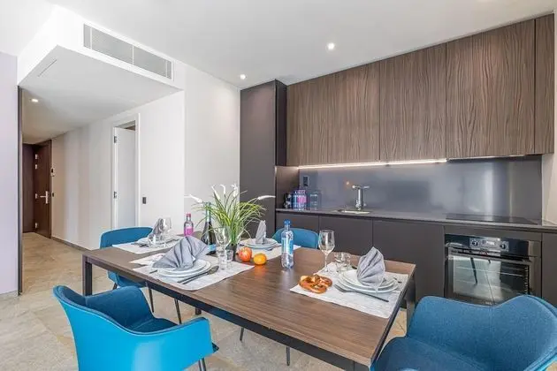 Family Apart Daire, 1 Çift Kişilik Yatak ve Çekyat, 2 Banyolu (ICON H 401 Suite Business)