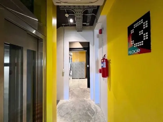 Male Dormitory with Shared Bathroom