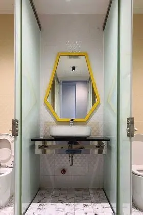 Mixed Dormitory with Shared Bathroom
