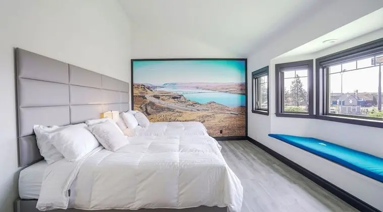 Comfort Tek Büyük Yataklı Oda
