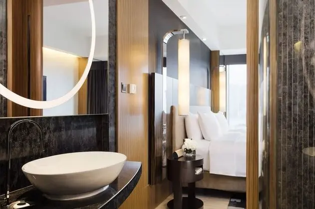 Club Oda, 1 En Büyük (King) Boy Yatak, Kısmi Deniz Manzaralı (Club 36)
