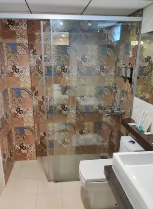 Deluxe Tek Büyük veya İki Ayrı Yataklı Oda