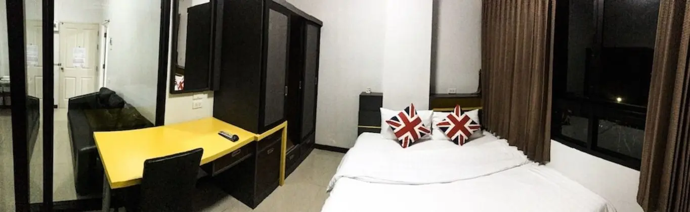 1 Bedroom Apartment