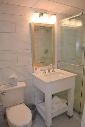 Standard Oda, 2 Büyük (Queen) Boy Yatak
