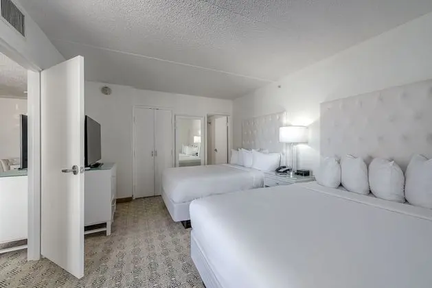 Signatures Double Suite