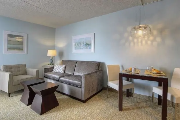 Signatures Double Suite