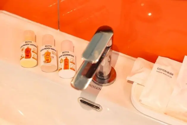 Deluxe Oda, Havuz Manzaralı