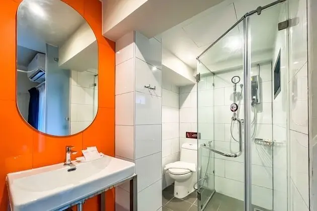 Deluxe Oda, Havuz Manzaralı