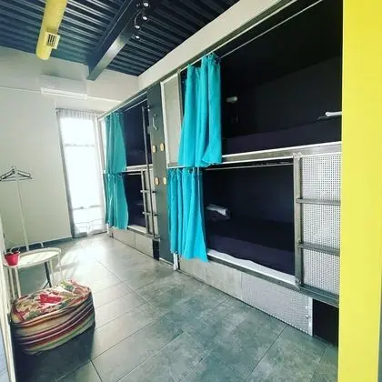 Ortak Ranzalı Oda, Karma Ranzalı Oda (4 Beds.)