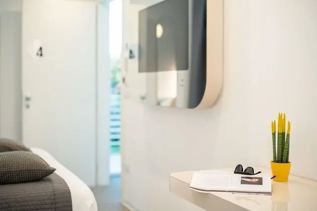 Junior Süit, 1 En Büyük (King) Boy Yatak ve Çekyat, Teras, Havuz Manzaralı