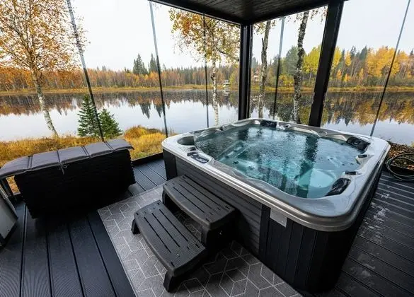 Villa, 4 Yatak Odası, Sauna, Nehir Manzaralı