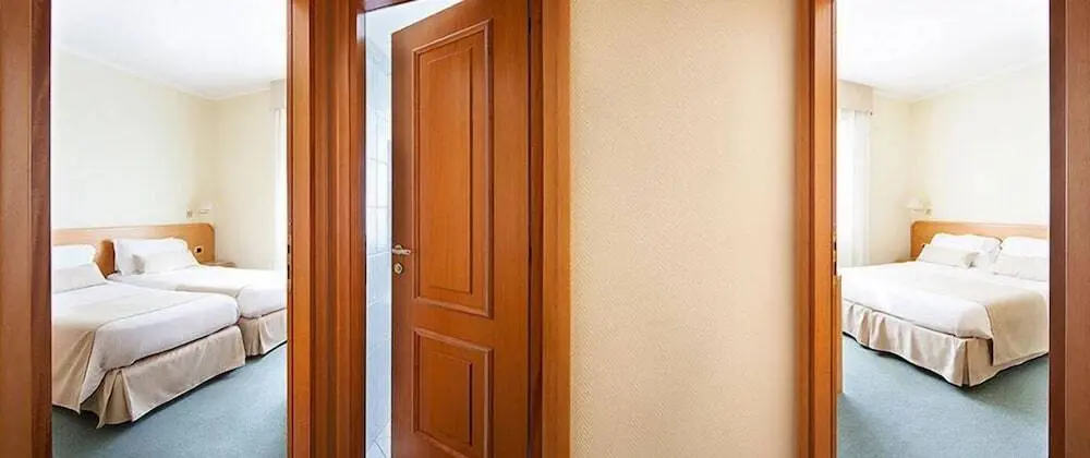 Dört Kişilik Oda