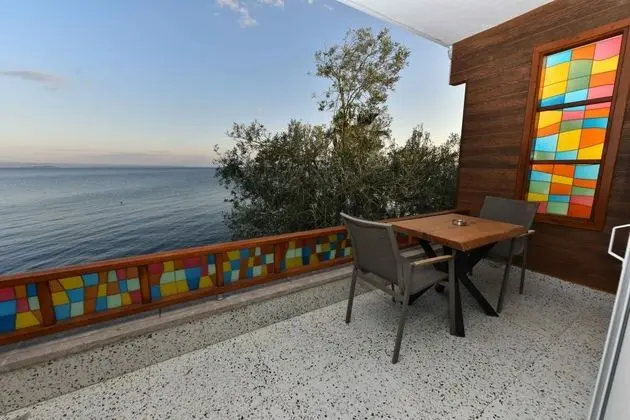 Deluxe Oda, Deniz ve Bahçe Manzaralı