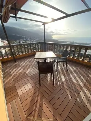 Büyük Yataklı Tek Kişilik Oda