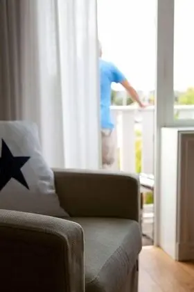 Standard Tek Büyük Yataklı Oda, Göl Manzaralı