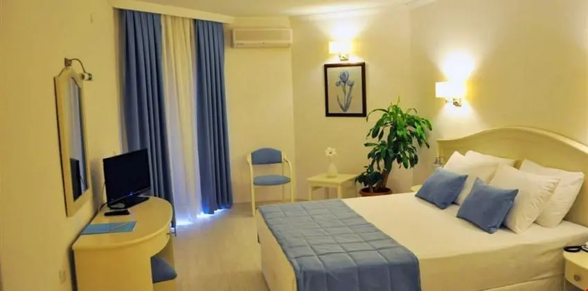 Standart Balkonlu Oda