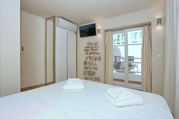 Tek Büyük Yataklı Oda, Balkon (Anex building)