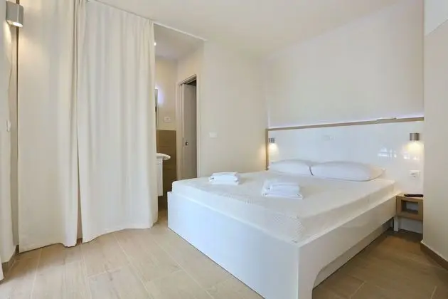 Tek Büyük Yataklı Oda, Balkon (Anex building)