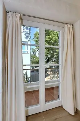 Tek Büyük Yataklı Oda, Balkon (Anex building)