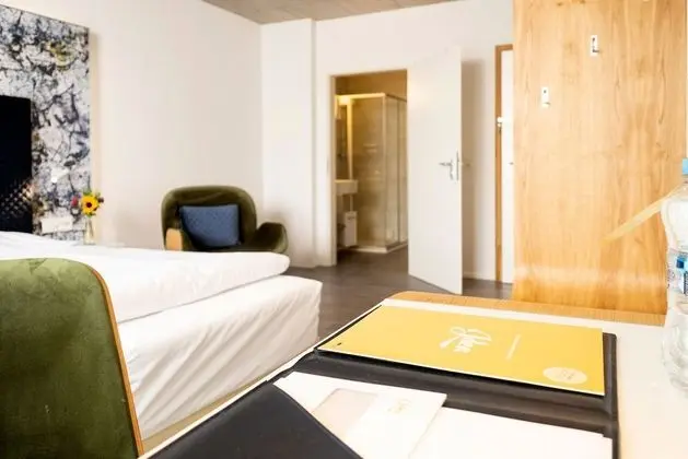 Business Oda, Balkon