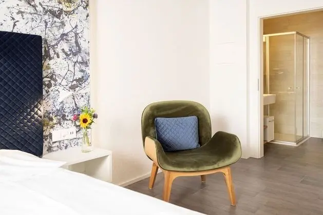 Business Oda, Balkon