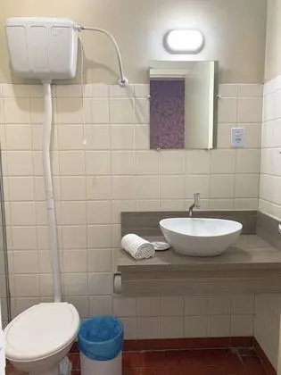 Economy Büyük Yataklı Tek Kişilik Oda