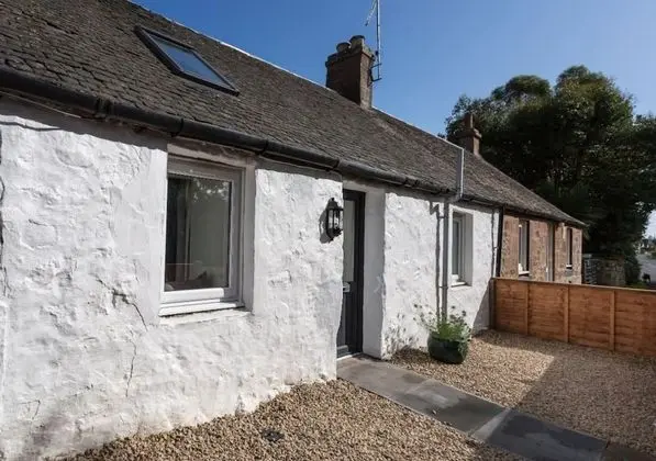 Kır Evi, 1 Büyük (Queen) Boy Yatak