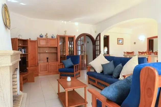 Villa, 4 Yatak Odası, Balkon