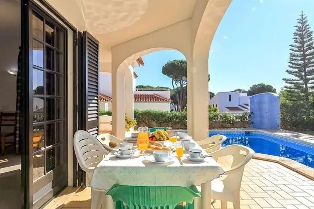 Villa, 4 Yatak Odası, Balkon