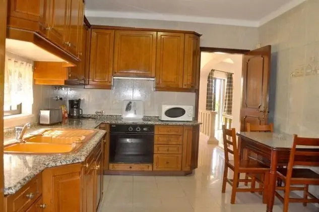 Villa, 4 Yatak Odası, Balkon