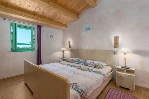 Ev, 2 Büyük (Queen) Boy Yatak