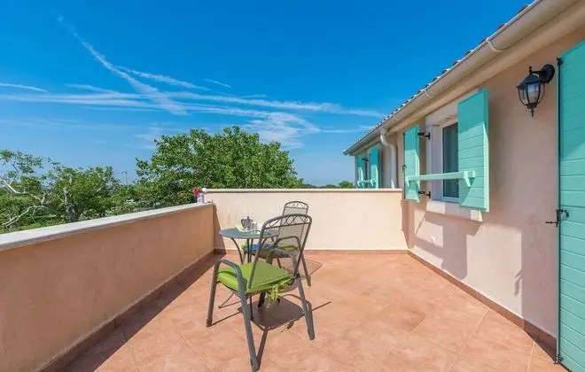 Ev, 2 Büyük (Queen) Boy Yatak