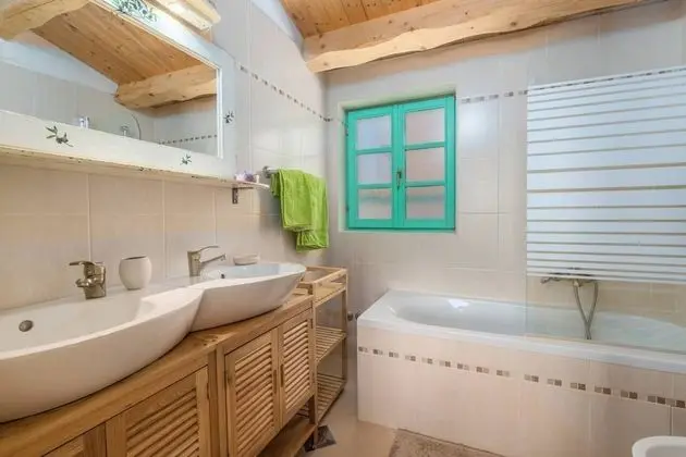 Ev, 2 Büyük (Queen) Boy Yatak