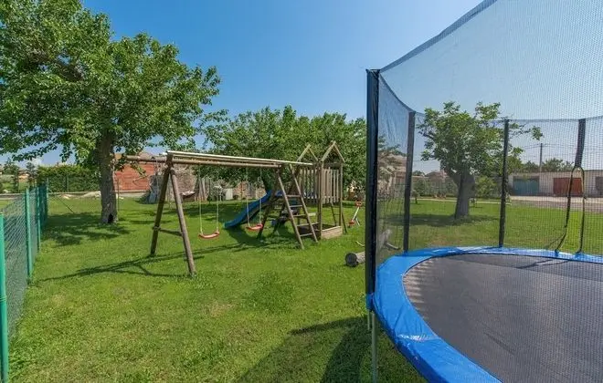 Ev, 2 Büyük (Queen) Boy Yatak