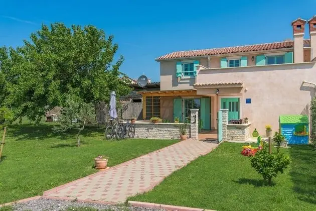 Ev, 2 Büyük (Queen) Boy Yatak