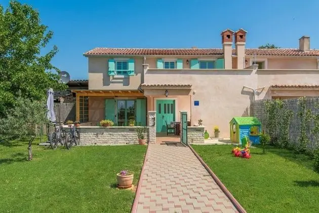 Ev, 2 Büyük (Queen) Boy Yatak