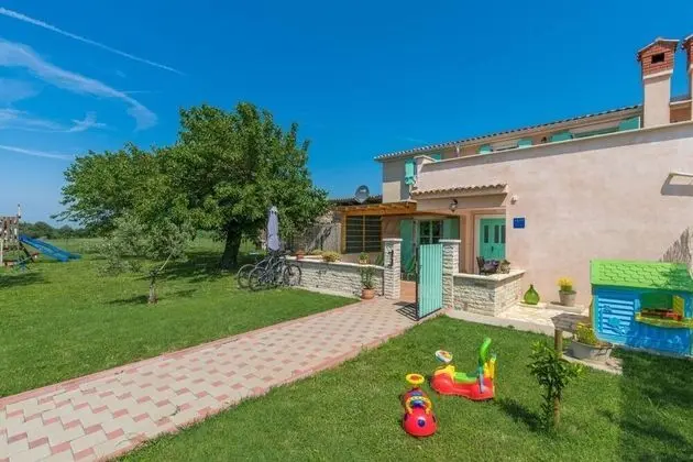 Ev, 2 Büyük (Queen) Boy Yatak