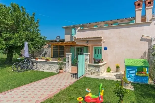 Ev, 2 Büyük (Queen) Boy Yatak