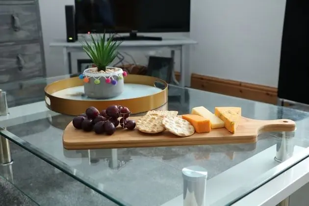 Business Ev, Özel Banyo (Large 3 Bedroom House)