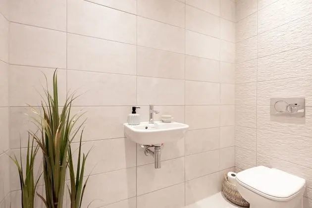 Ev, Özel Banyo (4 Bedroom Townhouse No 64)