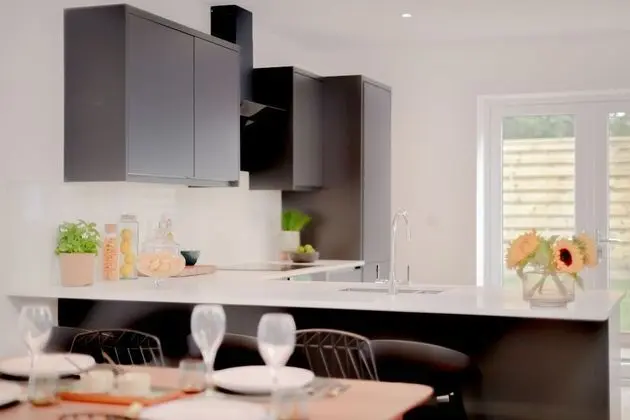 Ev, Özel Banyo (4 Bedroom Townhouse No 64)