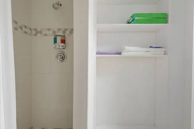 Tek Büyük Yataklı Oda, 2 Büyük (Queen) Boy Yatak